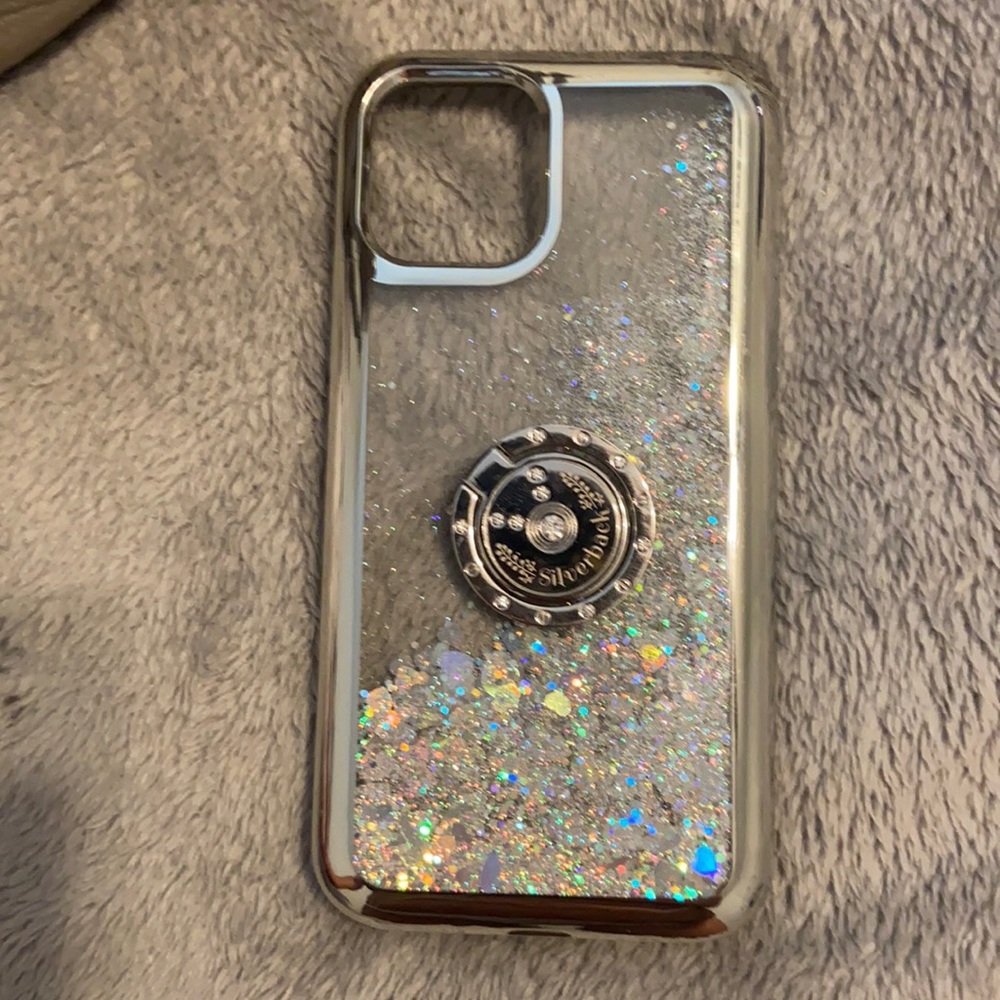 I phone 7 case super glittery super cute